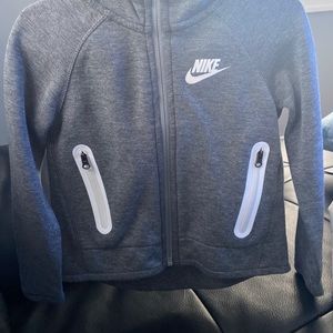 Nike tech toddler sweater, 3T
